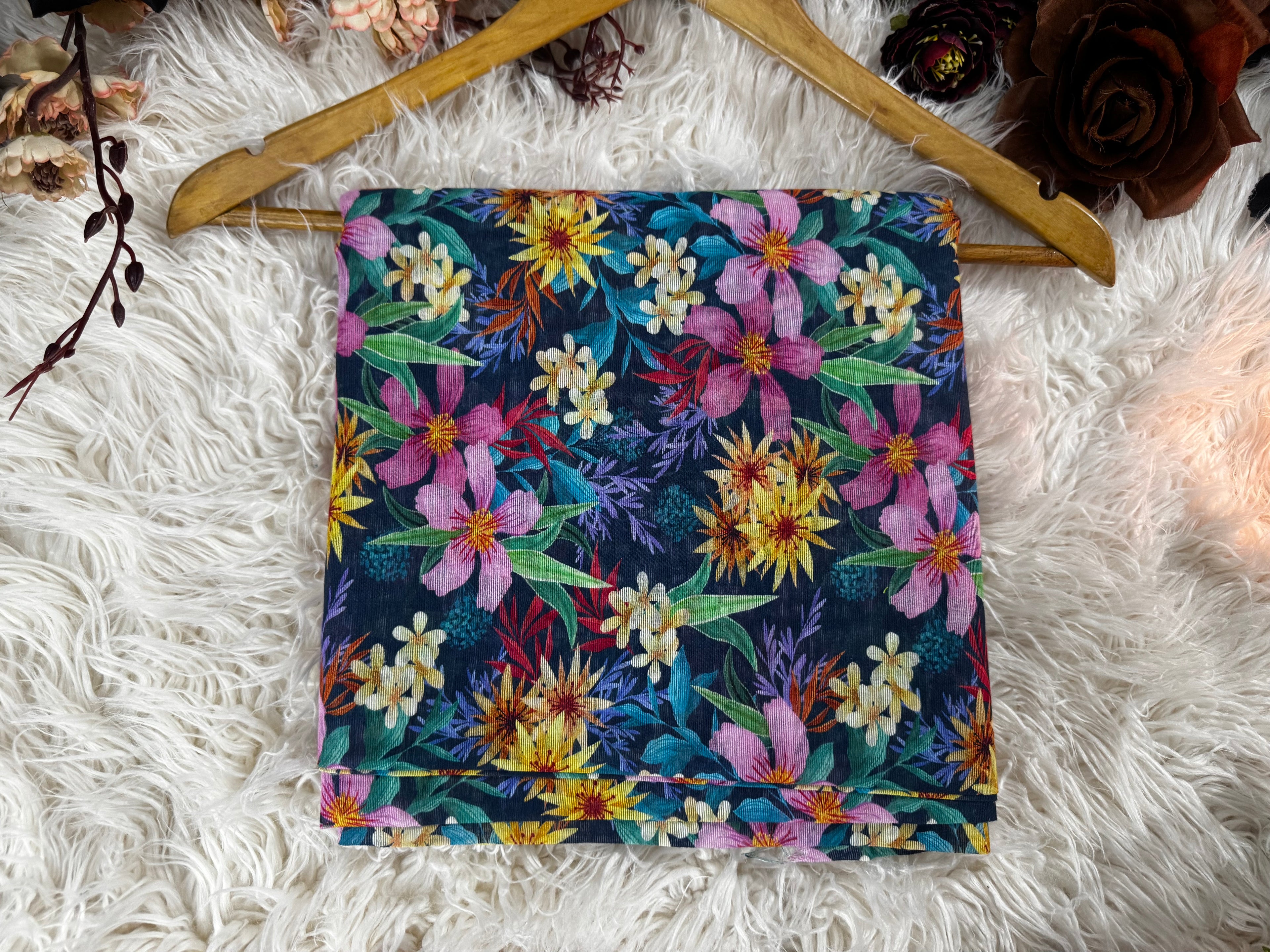 Floral Printed Khaddar Two-Piece Suit – Winter Collection