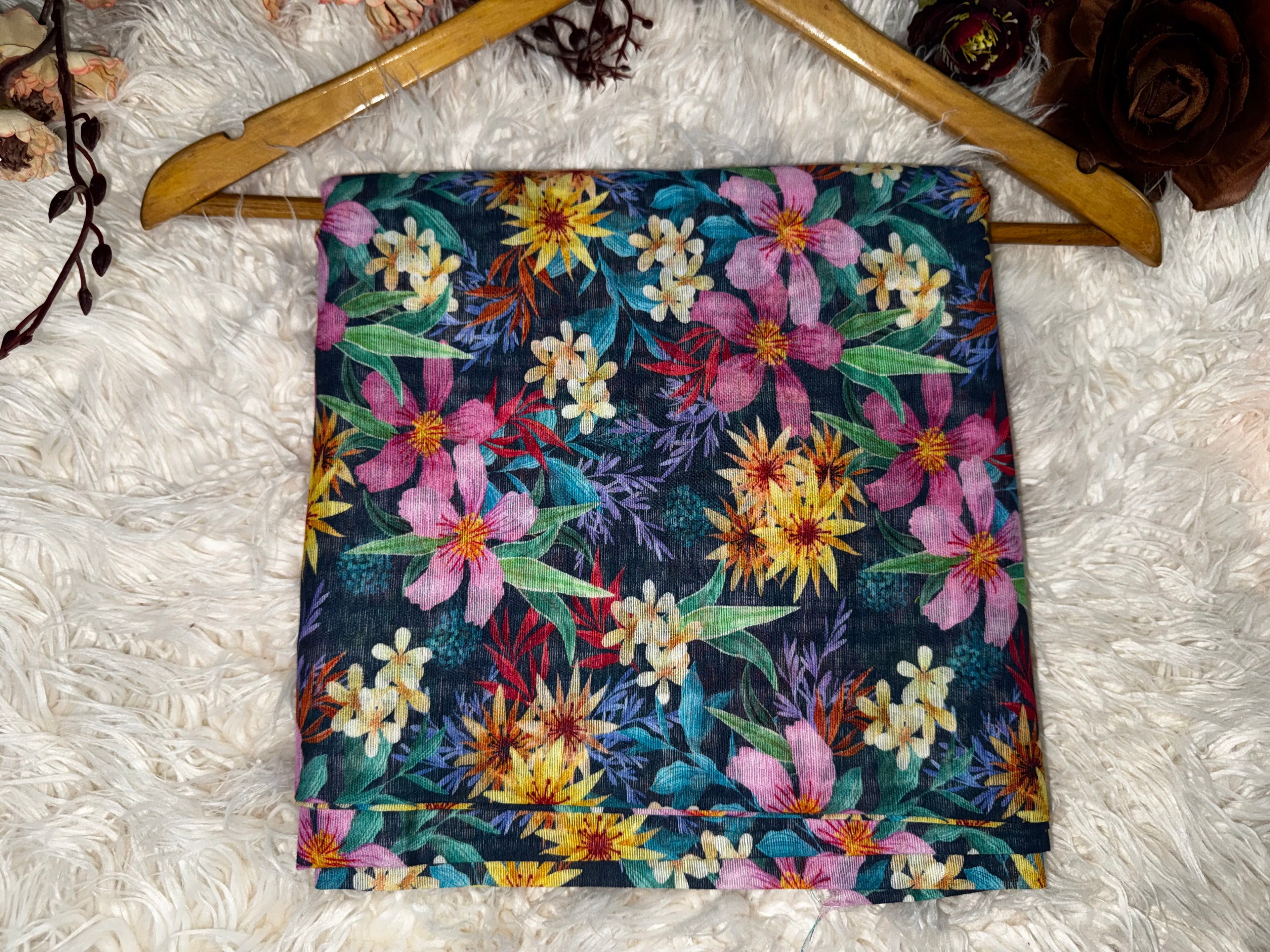 Floral Printed Khaddar Two-Piece Suit – Winter Collection